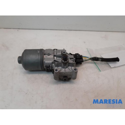 Peugeot - 208 - Front wiper motor