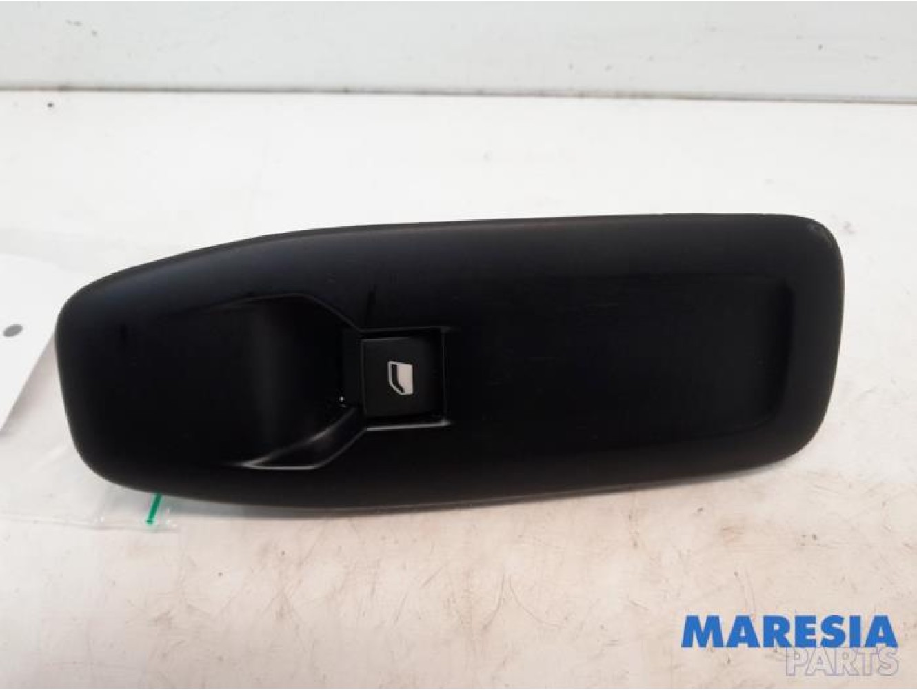 Peugeot - 208 - Electric window switch