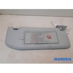 Peugeot - 208 - Sun visor
