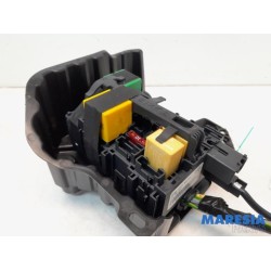 Peugeot - 208 - Fuse box