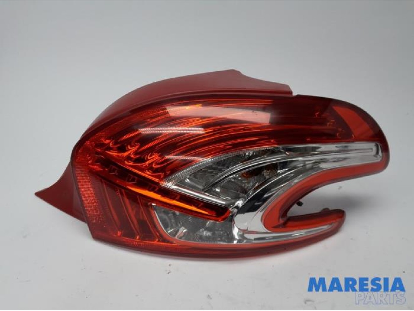 Peugeot - 208 - Taillight, right