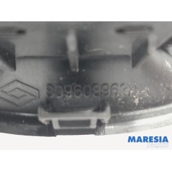 Nissan - NV300 - Multi-functional window switch