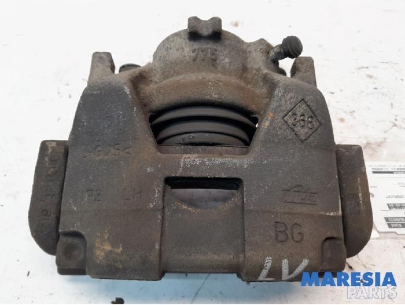 Renault - Scenic - Front brake calliper, left