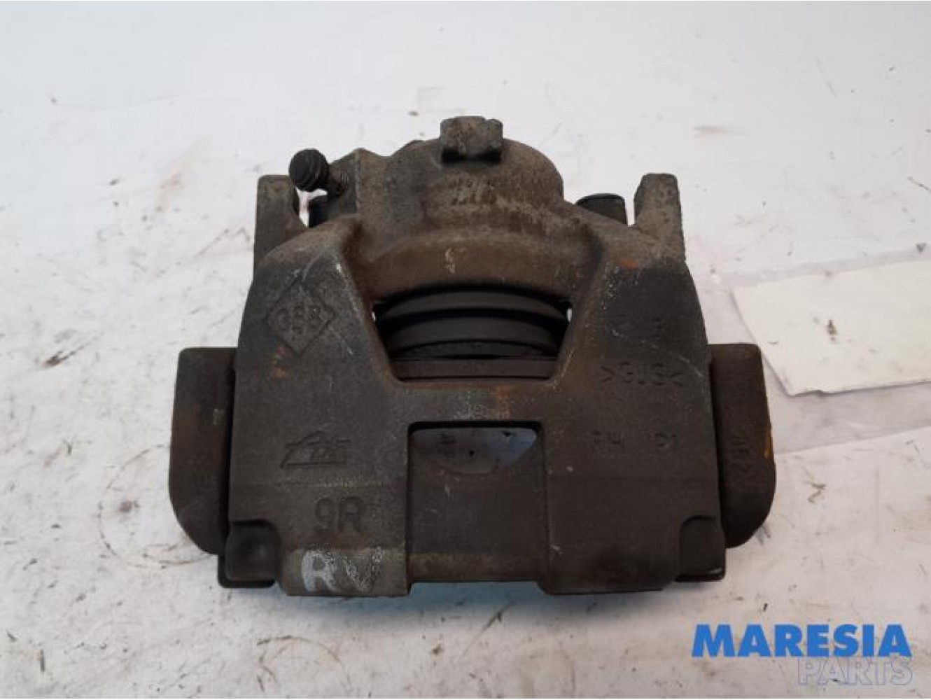 Renault - Scenic - Front brake calliper, right