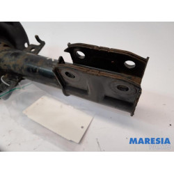 Renault - Scenic - Front shock absorber rod, right
