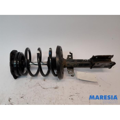 Renault - Scenic - Front shock absorber rod, right