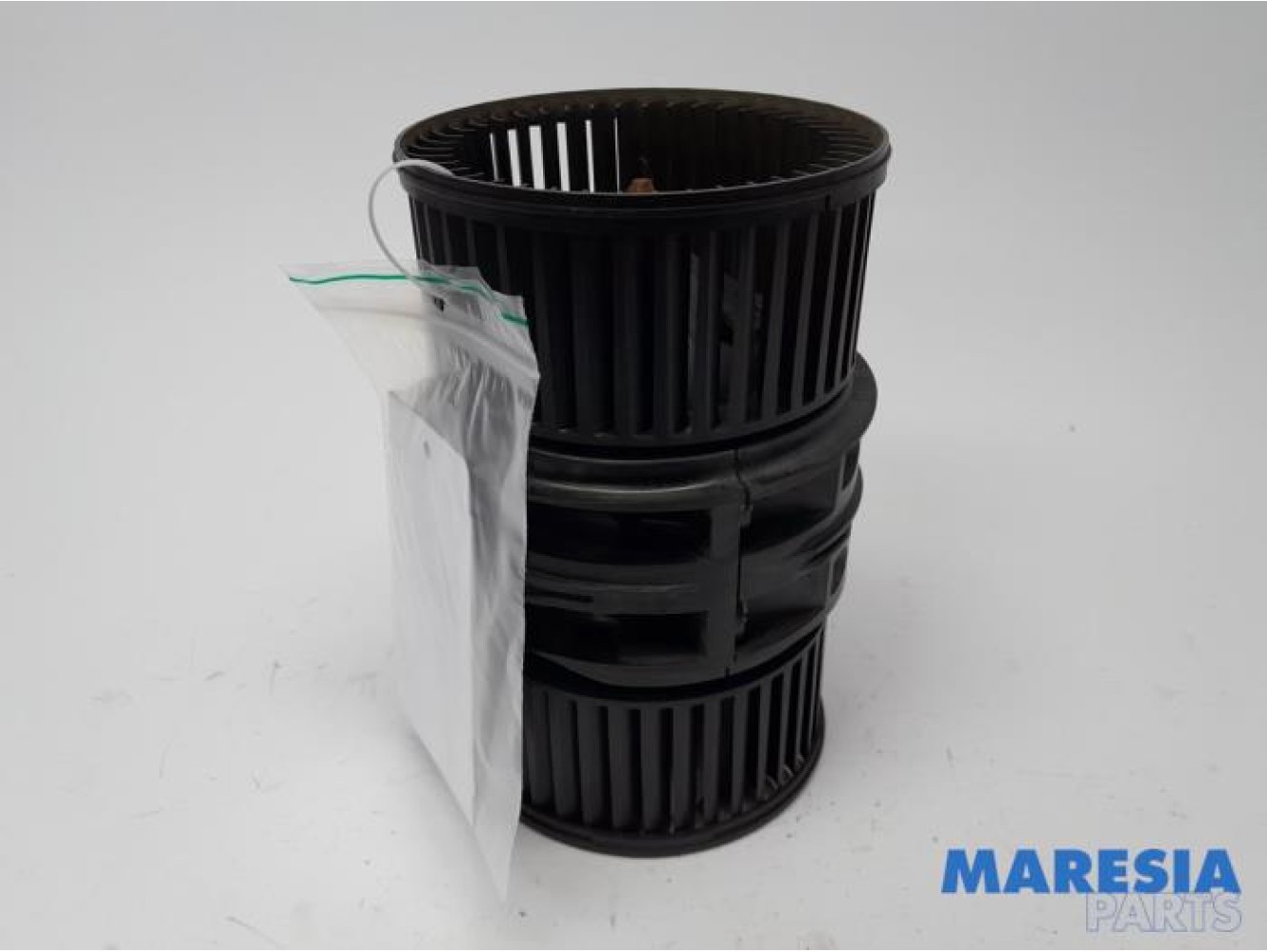 Renault - Megane - Heating and ventilation fan motor