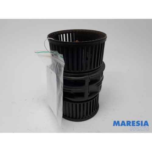 Renault - Megane - Heating and ventilation fan motor