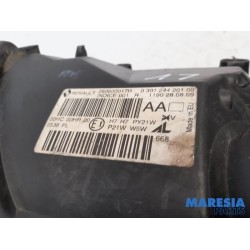 Renault - Megane - Scheinwerfer links