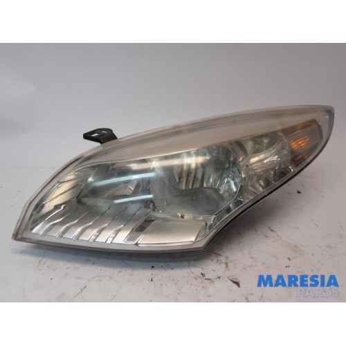 Renault - Megane - Scheinwerfer links