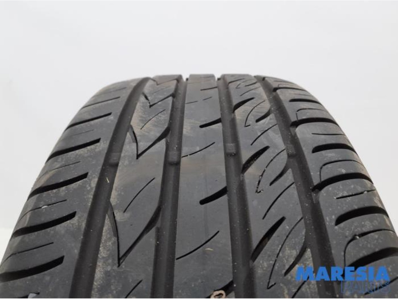 Renault - Megane - Tyre
