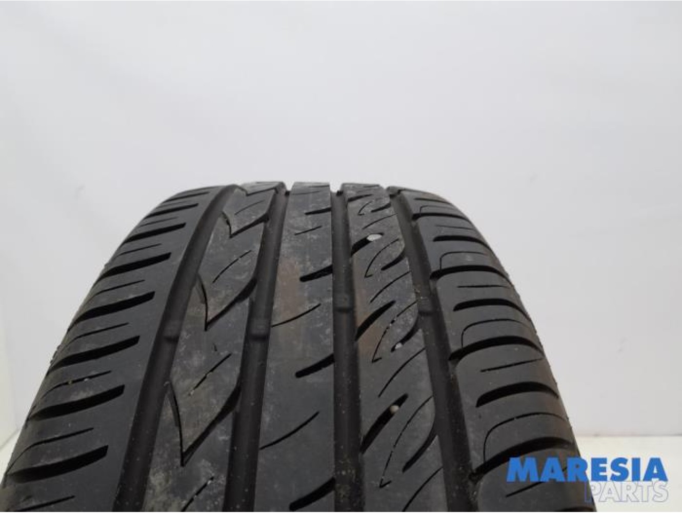 Renault - Megane - Tyre