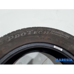 Renault - Megane - Tyre