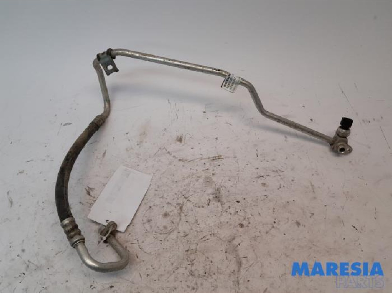 Nissan - NV300 - Airco Leiding