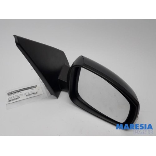 Renault - Megane - Wing mirror, right