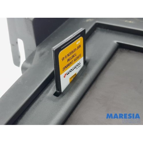Renault - Megane - Navigation Display