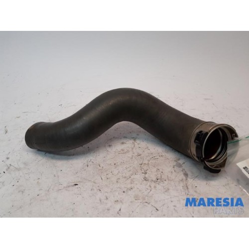 Nissan - NV300 - Intercooler hose