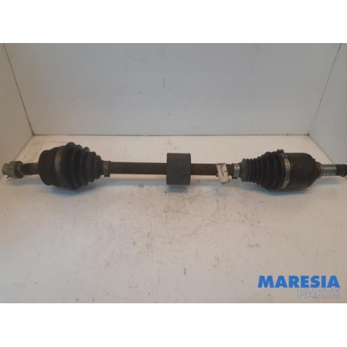 Fiat - Punto - Aandrijfas links-voor