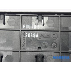 Renault - Megane - Multi-functional window switch