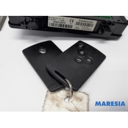 Renault - Megane - Engine management computer