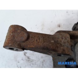 Nissan - NV300 - Knuckle, front right
