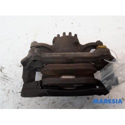 Nissan - NV300 - Bremszange links vorne