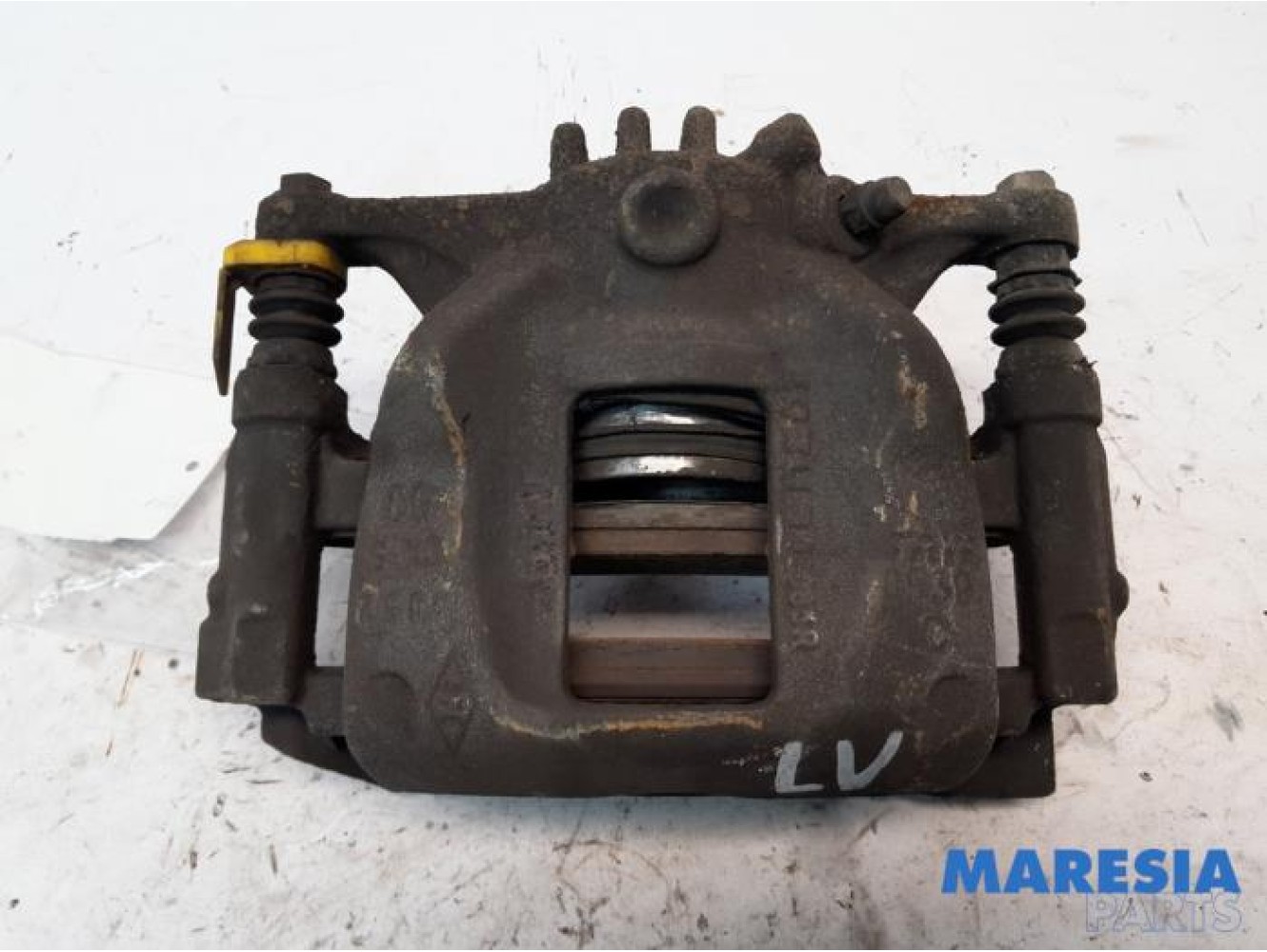 Nissan - NV300 - Bremszange links vorne