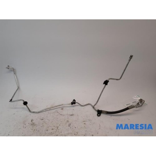 Renault - Megane - Air conditioning line