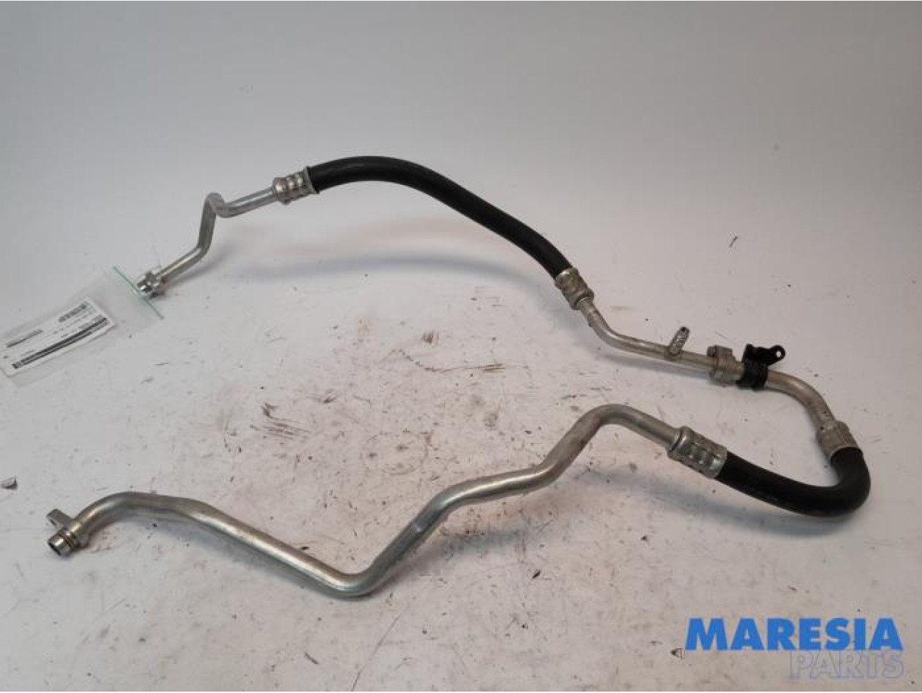Renault - Megane - Air conditioning line