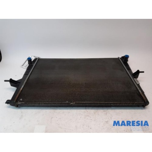 Renault - Megane - Radiator