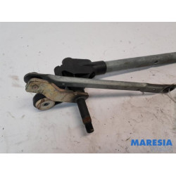 Renault - Megane - Wiper mechanism