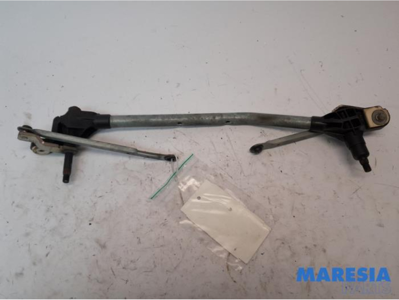 Renault - Megane - Wiper mechanism