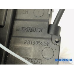 Renault - Megane - Rear door lock mechanism 4-door, left