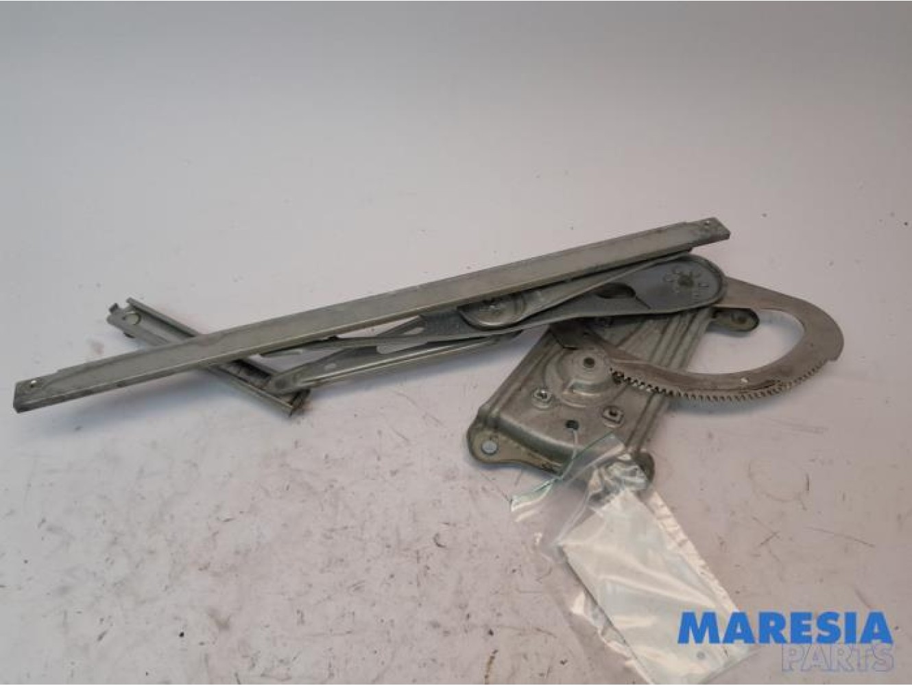 Renault - Megane - Window mechanism 4-door, front right