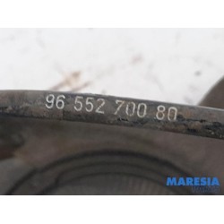 Citroen - Berlingo - Knuckle, front right