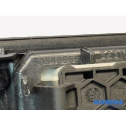 Alfa Romeo - Giulia - Tailgate switch