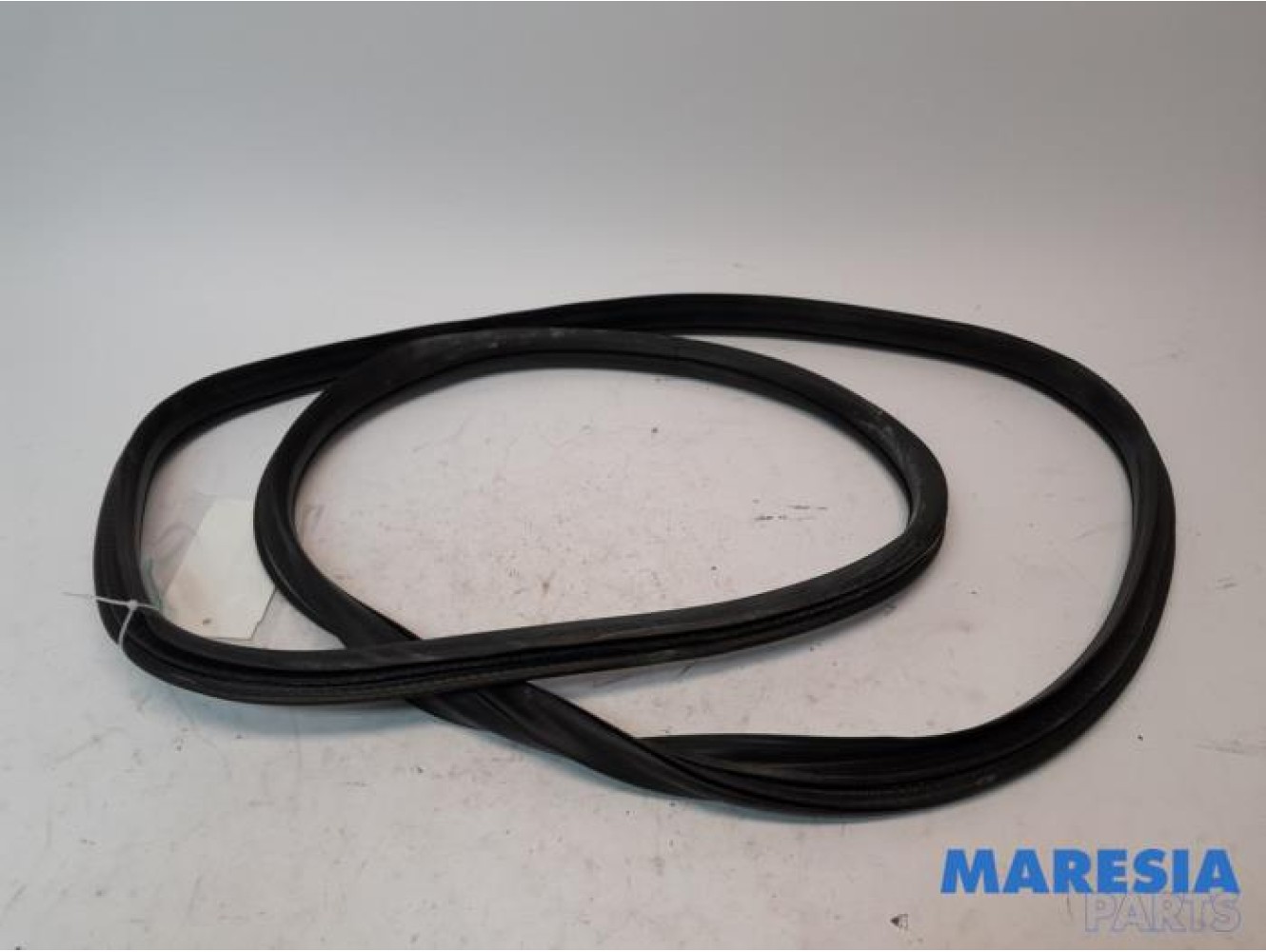 Alfa Romeo - Giulia - Portierrubber 4Deurs links-achter