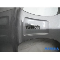 Fiat - Punto - Sportvelgenset + banden