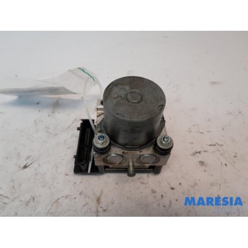 Citroen - Picasso - ABS pump