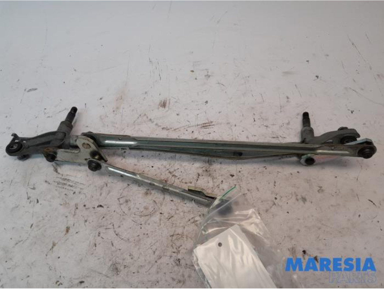 Citroen - Berlingo - Wiper mechanism