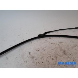 Citroen - Berlingo - Front wiper arm