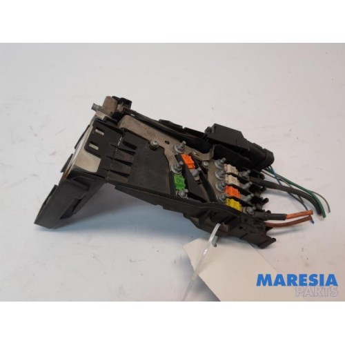 Peugeot - 3008 - Fuse box