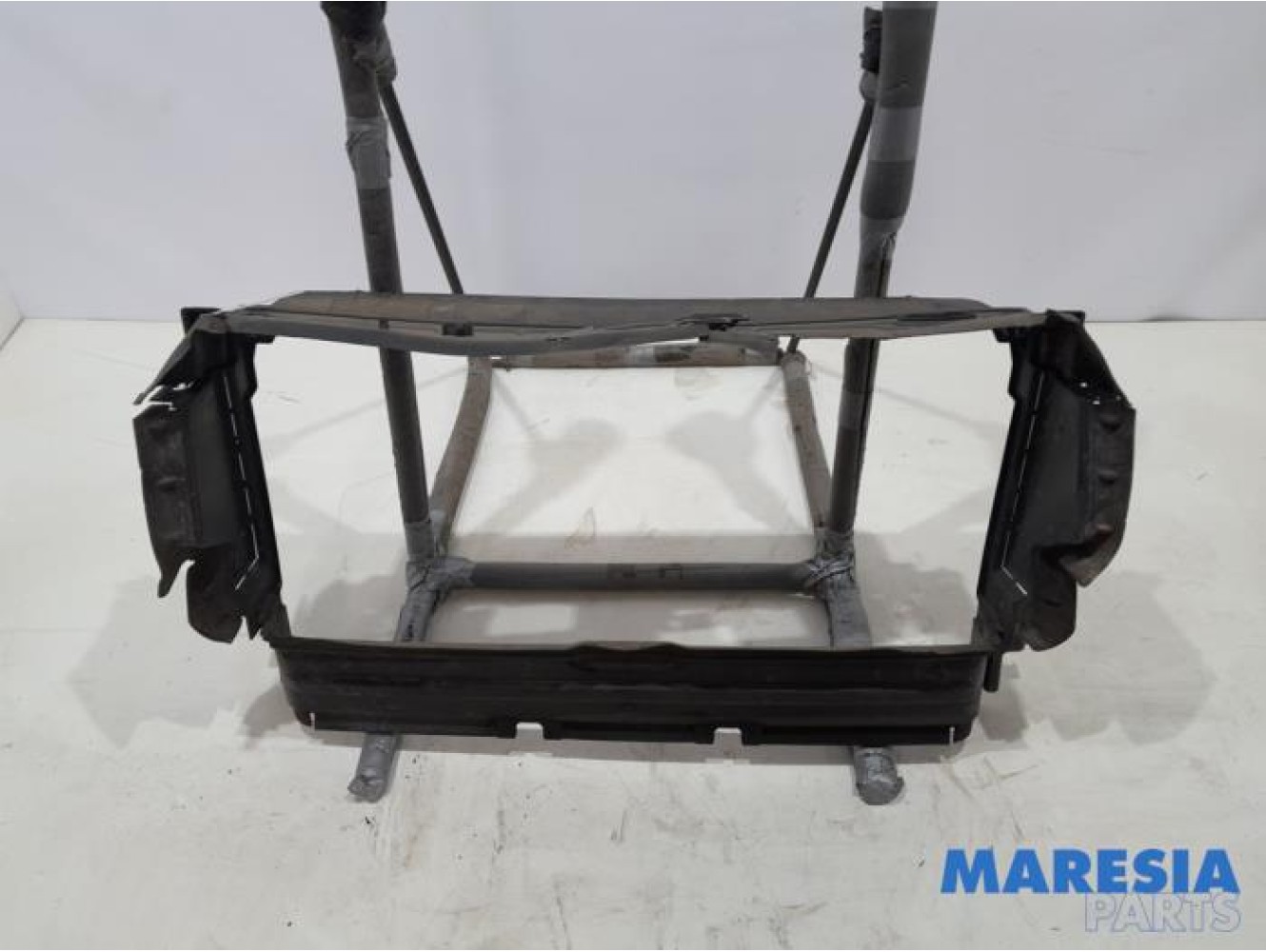 Renault - Trafic - Air funnel