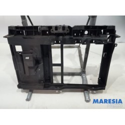 Peugeot - 208 - Front panel