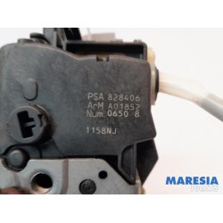 Citroen - Berlingo - Door lock mechanism 4-door, front left