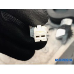 Fiat - Punto - Steering wheel
