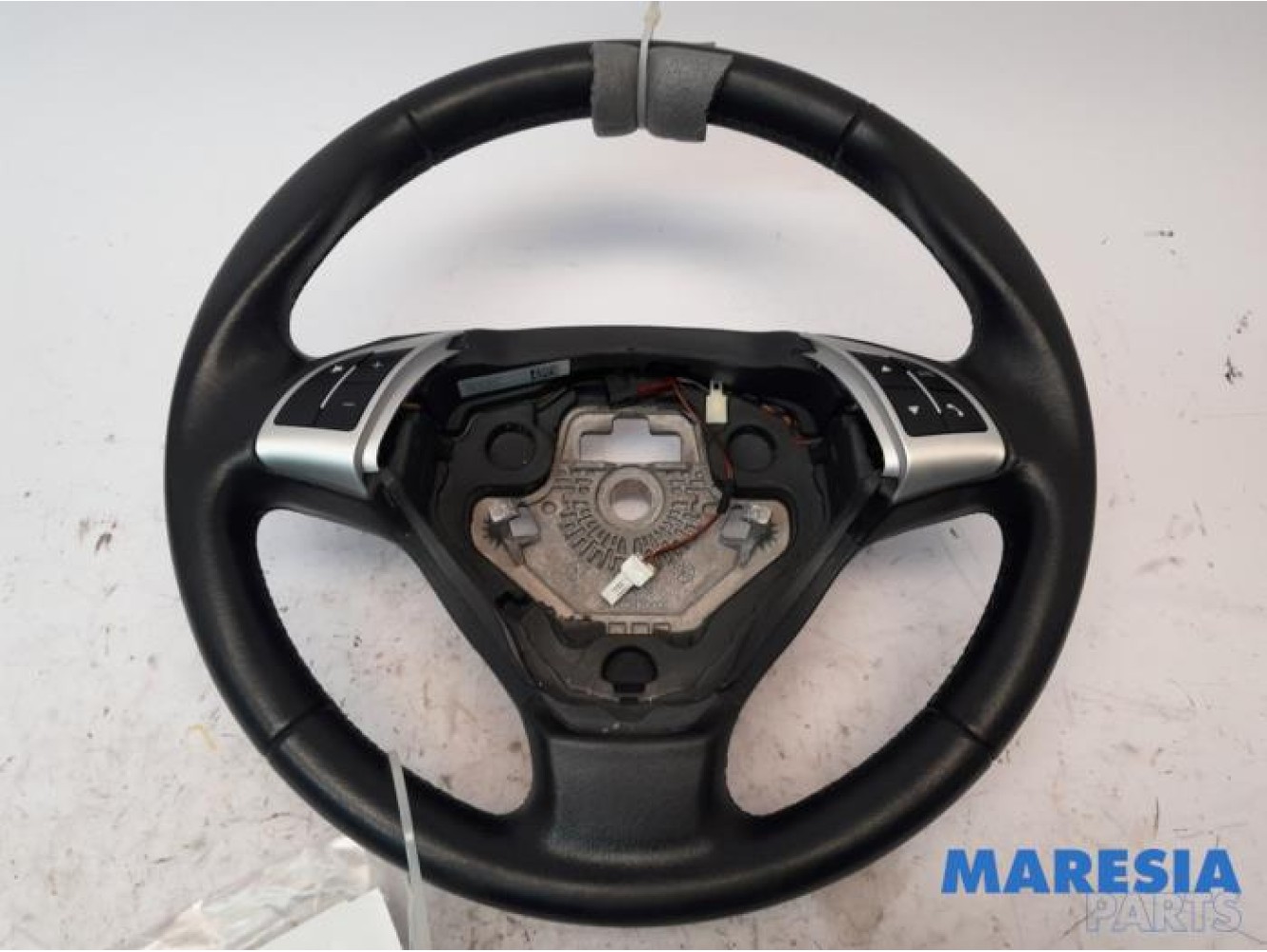 Fiat - Punto - Steering wheel