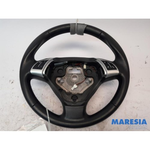 Fiat - Punto - Steering wheel