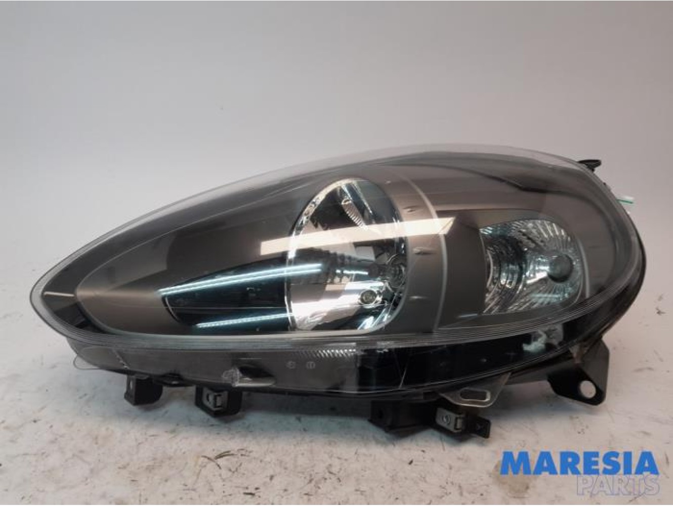 Fiat - Punto - Scheinwerfer links