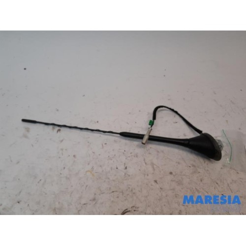 Fiat - Punto - Antenne